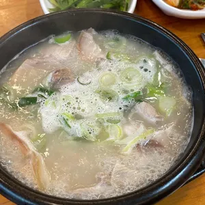 소리소리흑마늘돼지국밥 사진