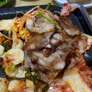 장어신랑 삼겹신부 사진