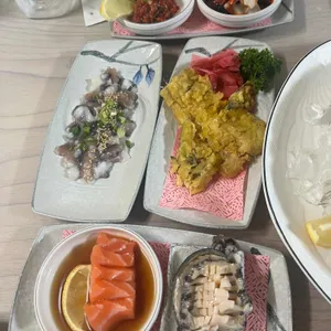 사량도횟집 사진