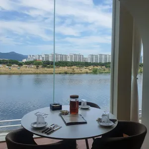 로렐트리 리뷰 사진