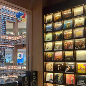 바이닐 리뷰 사진