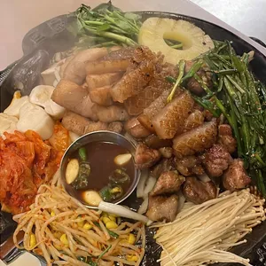 심돈 사진