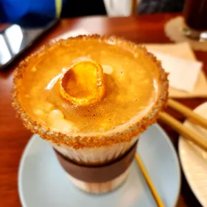 퍼즈어빗 사진