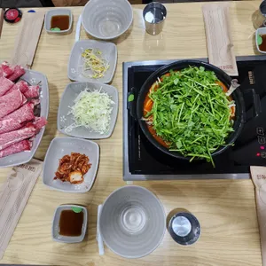 등촌샤브칼국수 사진