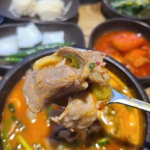 고향옥얼큰순대국 사진