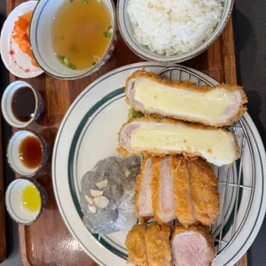 카츠예미 사진