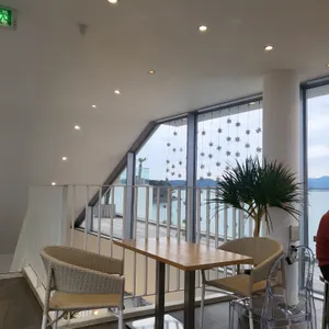 온 더 선셋 리뷰 사진