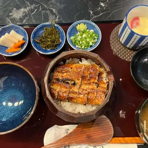 우야 사진