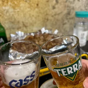전봇대 연탄불막창구이 사진
