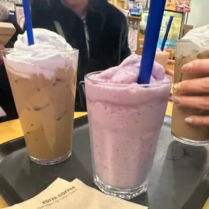 이디야커피 사진