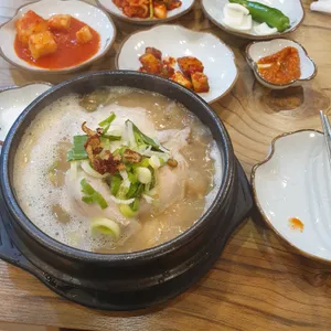 진한방삼계탕 사진