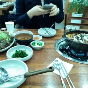 백송짜글짜글 사진