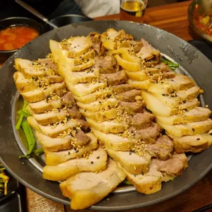 엄청난족발 사진