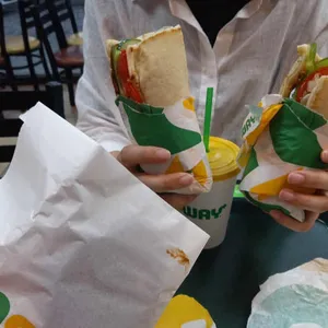 서브웨이 사진
