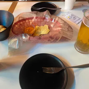 감탄계 숯불치킨 사진