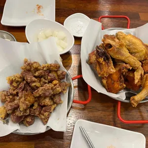 감동치킨 사진