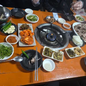 엘림 오리고기집 사진 2