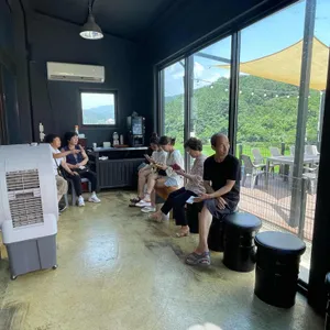 육면 리뷰 사진