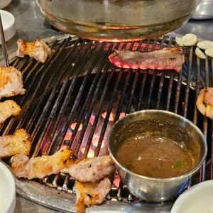 저팔계 깡통연탄구이 리뷰 사진