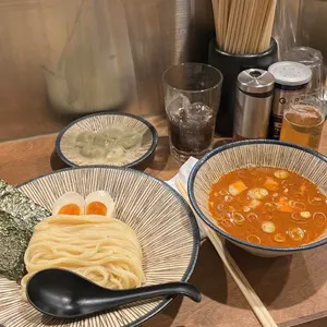 멘즈키 사진