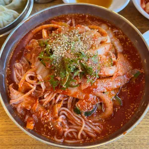 망향비빔국수 사진