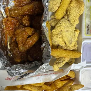 네네치킨 사진