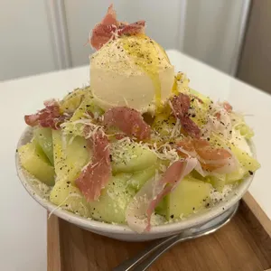 기댈빙 사진
