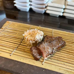 쿠에 사진
