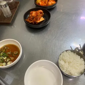 어리버리 소머리국밥 리뷰 사진