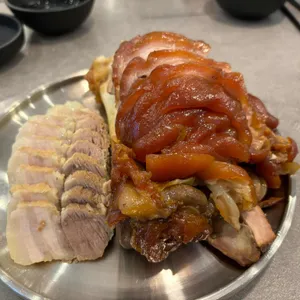 만족오향족발 사진