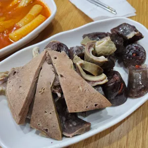 감탄떡볶이 사진