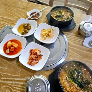 청궁흑염소 사진
