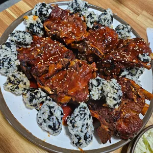 서울뼈구이 매운족발 리뷰 사진