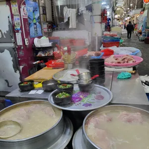 재기돼지국밥 리뷰 사진