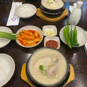 경복궁삼계탕 대표 사진