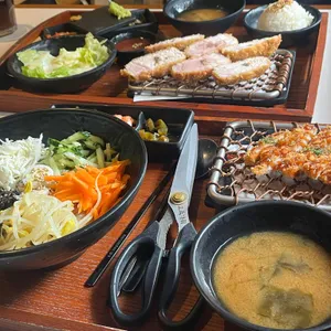 카츠디나인 사진