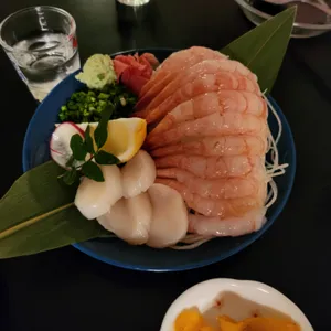 못 사진
