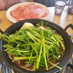 등촌샤브칼국수 사진