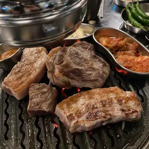 일구구삼 고기 사진