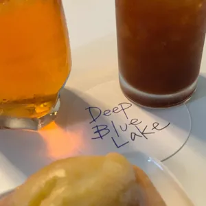 딥블루레이크 사진