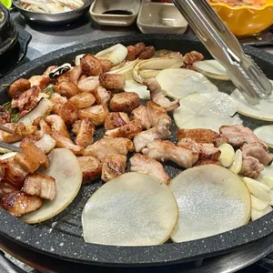통가마화덕삼겹,오리 사진