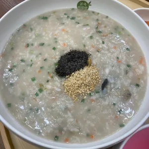 본 죽&비빔밥 사진
