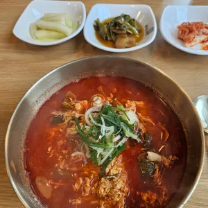 닭곰탱이 사진