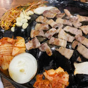 언양생고기 거북이 김치삼겹살 고추장불고기 사진