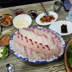 모살물 사진
