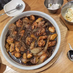 치즈를사랑한찜닭 사진