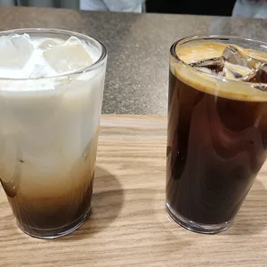 더 어반 로스터스 사진