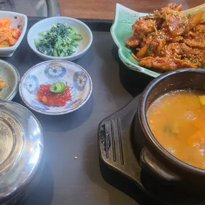 동락돼지 사진