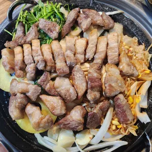 팔청식당 사진