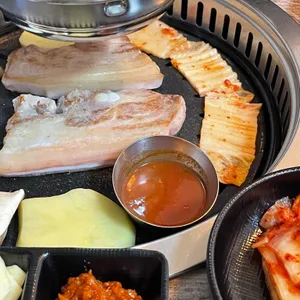 아재삼겹살 사진